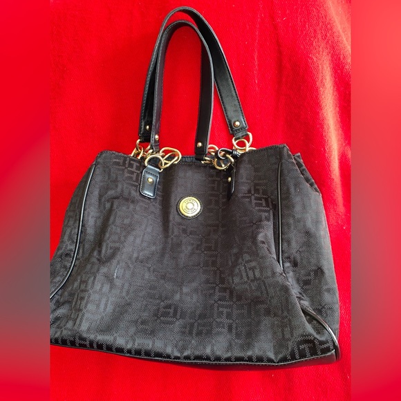 Black Tommy Hilfiger Tote - Picture 2 of 10